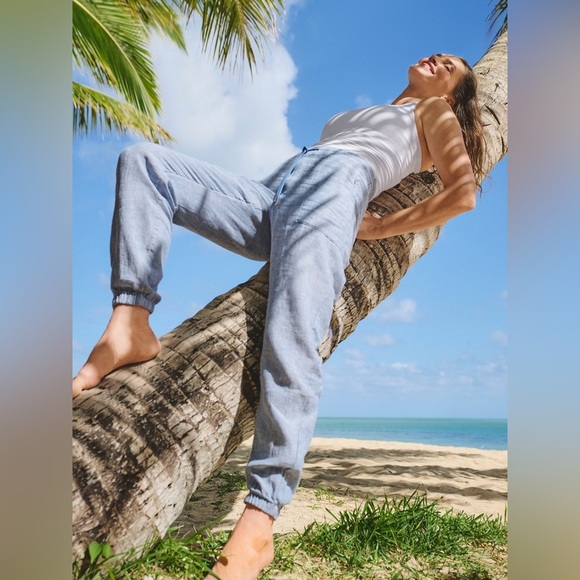 Athleta Retreat Linen High Rise Chambray Jogger - Picture 2 of 9
